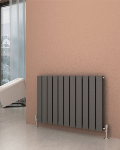 Flat horisontal dobbelt radiator antracit grå