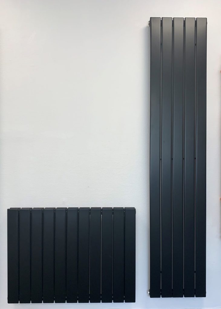 Flat Horisontal Single Radiator Sort - Håndklædetørrer.dk